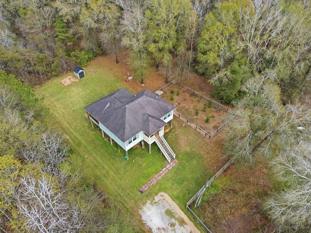 12040 Cooks Lake Road, Lumberton, TX 77657