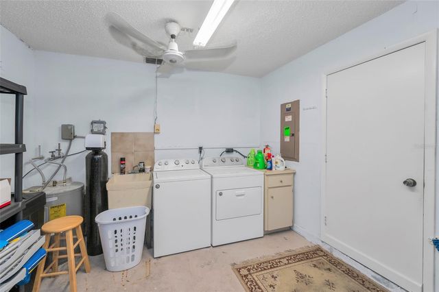 2240 SPRUCE LANE D, Palm Harbor, FL 34684