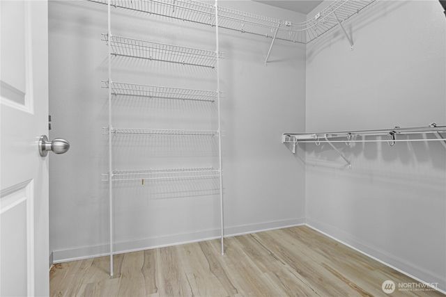 420 Barry Loop, Mount Vernon, WA 98274