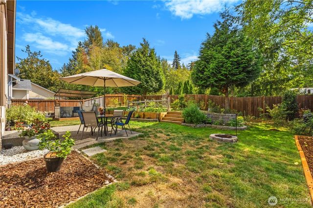 420 Barry Loop, Mount Vernon, WA 98274