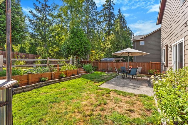 420 Barry Loop, Mount Vernon, WA 98274