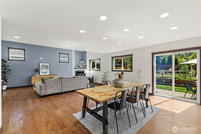 420 Barry Loop, Mount Vernon, WA 98274