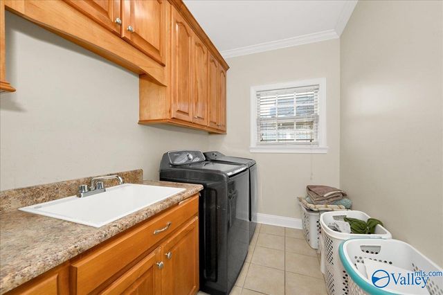 4017 Saddlehorn Bend, Decatur, AL 35603