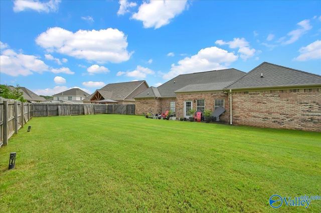 4017 Saddlehorn Bend, Decatur, AL 35603