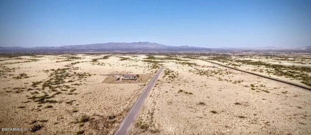 Image 4 of property listing at tbd Three Canyons Boulevard 24, Hereford, AZ 85615