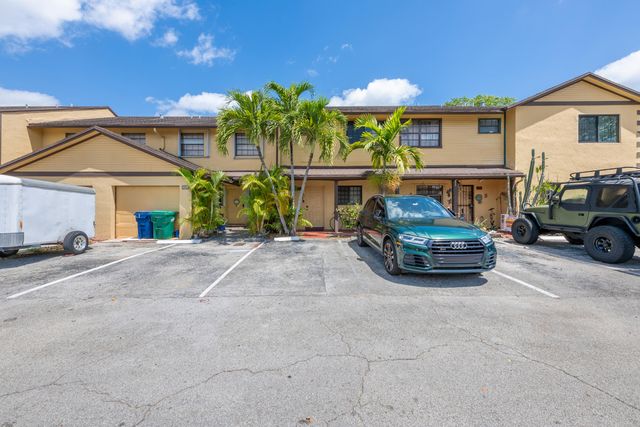 1129 NE 210th Terrace 0, Miami, FL 33179