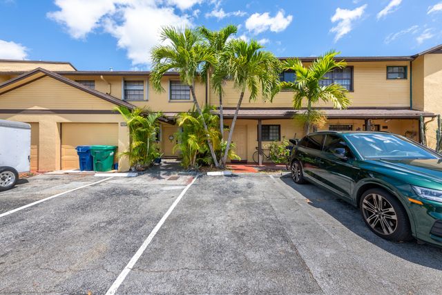 1129 NE 210th Terrace 0, Miami, FL 33179