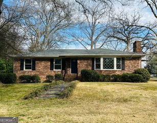 600 Oakcrest Drive, Rockmart, GA 30153