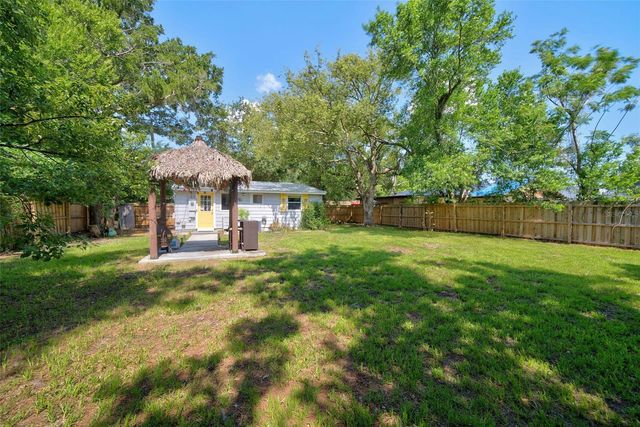 2317 S SUMMERLIN AVENUE, Sanford, FL 32771