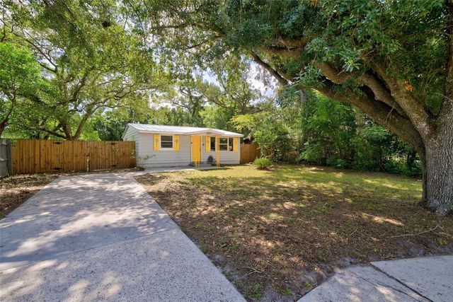 2317 S SUMMERLIN AVENUE, Sanford, FL 32771