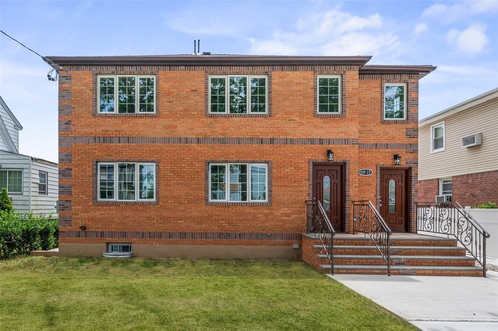 13937 253rd Street, Rosedale, NY 11422