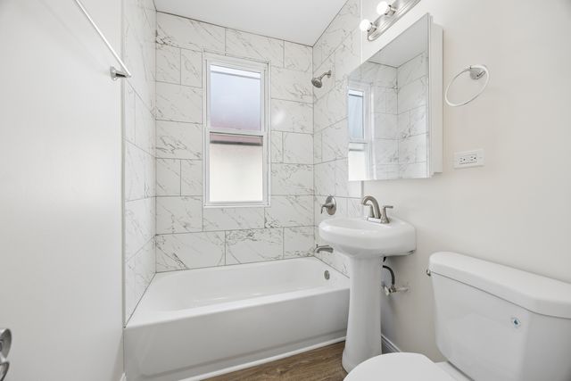 1421 S 48th Court, Cicero, IL 60804