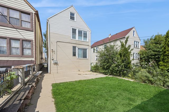 1421 S 48th Court, Cicero, IL 60804