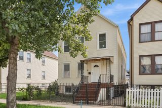 1421 S 48th Court, Cicero, IL 60804