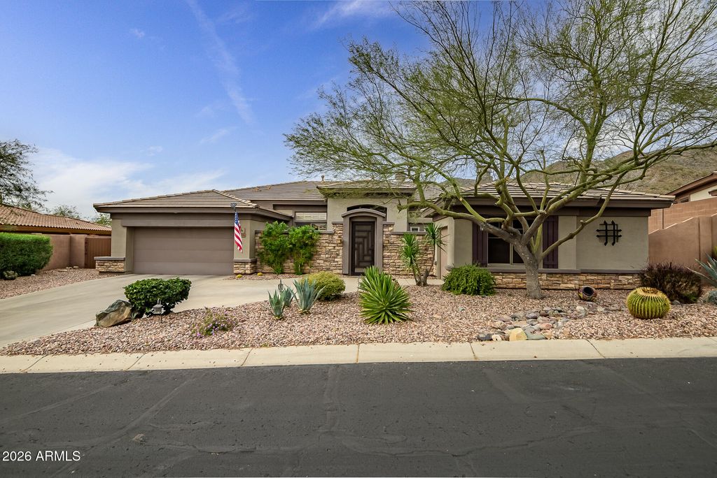 42416 N CROSSWATER Way, Anthem, AZ 85086