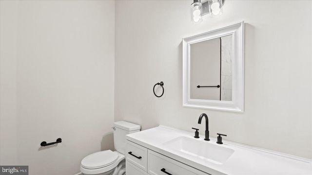 2011 E 31ST ST, Baltimore, MD 21218