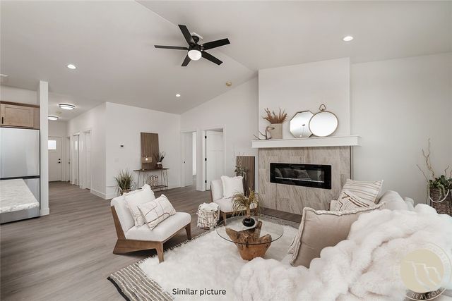 1128 Buffalo Crossing DRIVE, Billings, MT 59106