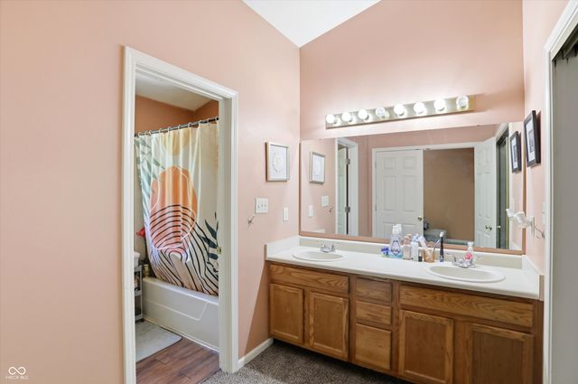 5546 Nighthawk Drive, Indianapolis, IN 46254