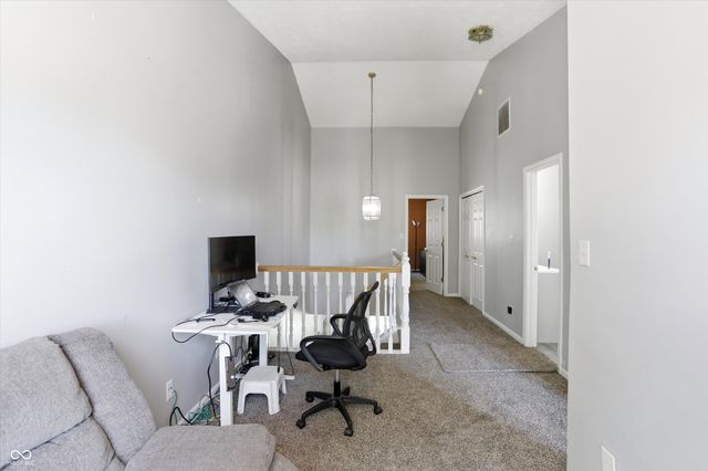 5546 Nighthawk Drive, Indianapolis, IN 46254