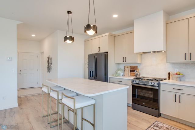 6163 Martin Lane W, West Fargo, ND 58078