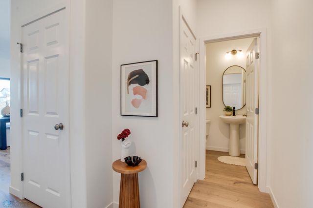 6163 Martin Lane W, West Fargo, ND 58078