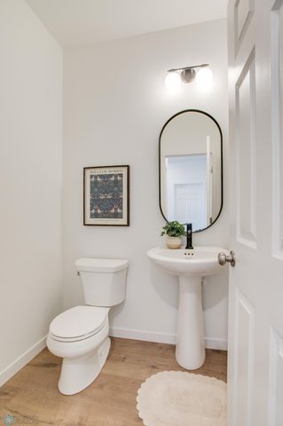 6163 Martin Lane W, West Fargo, ND 58078