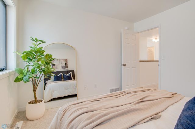 6163 Martin Lane W, West Fargo, ND 58078