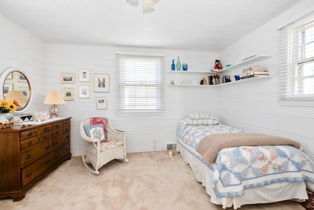 802 Argyle Avenue, Flossmoor, IL 60422