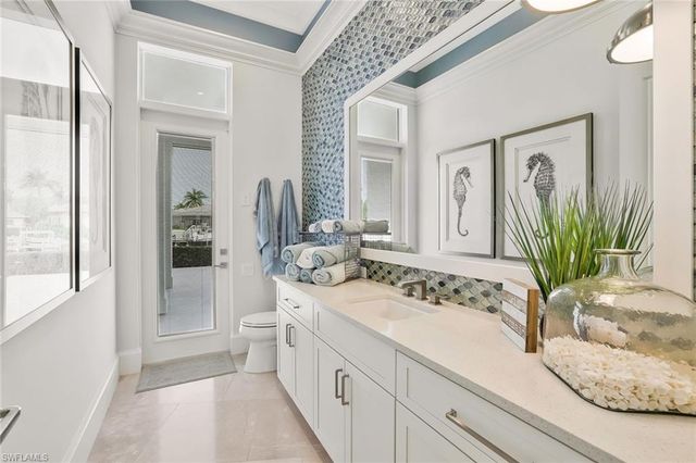 689 Pelican CT, Marco Island, FL 34145