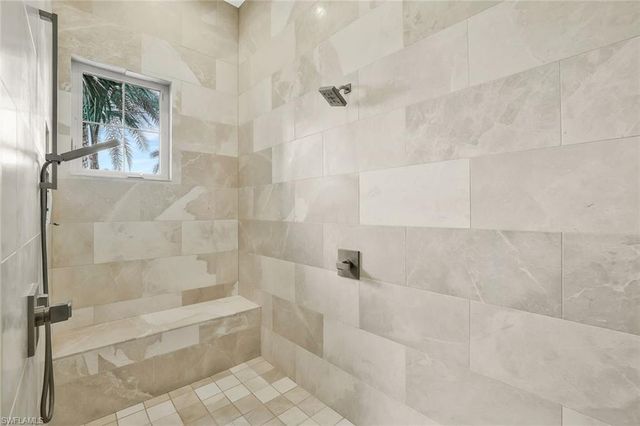 689 Pelican CT, Marco Island, FL 34145