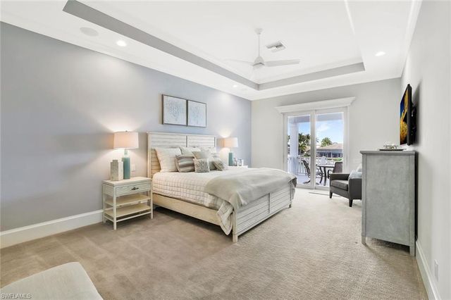 689 Pelican CT, Marco Island, FL 34145