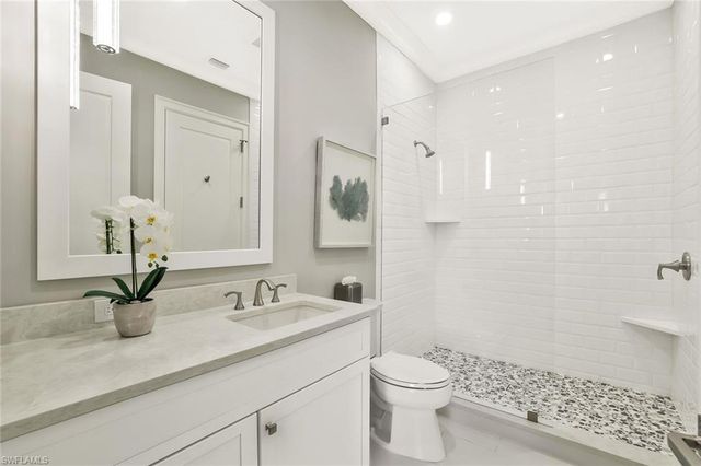 689 Pelican CT, Marco Island, FL 34145