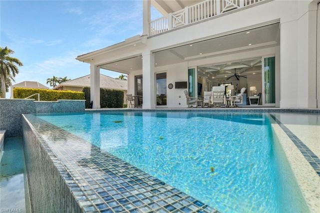 689 Pelican CT, Marco Island, FL 34145