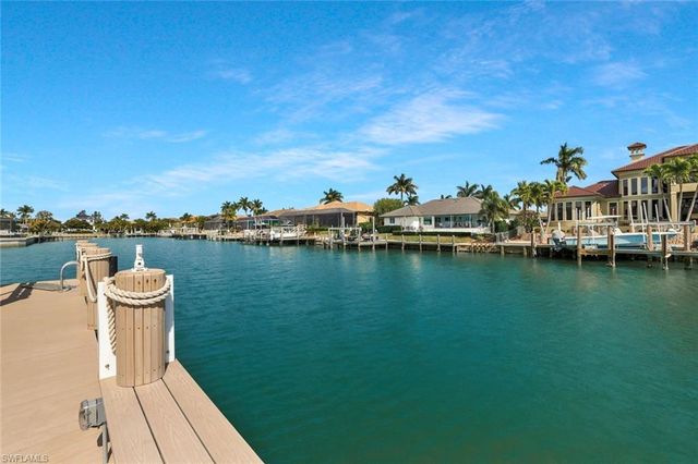 689 Pelican CT, Marco Island, FL 34145