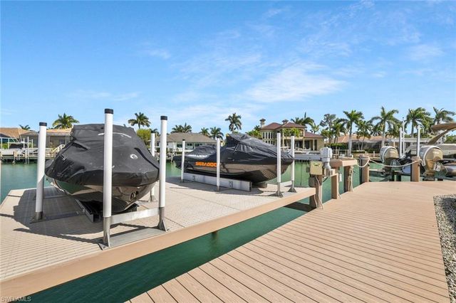 689 Pelican CT, Marco Island, FL 34145