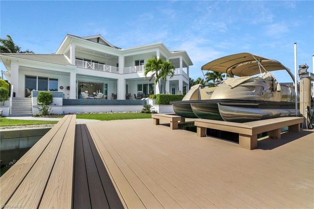 689 Pelican CT, Marco Island, FL 34145