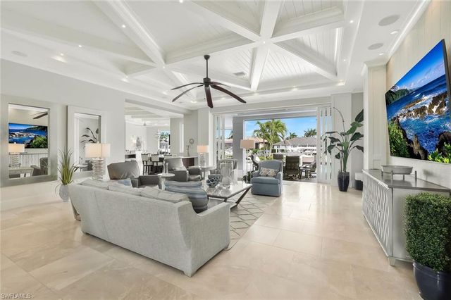 689 Pelican CT, Marco Island, FL 34145