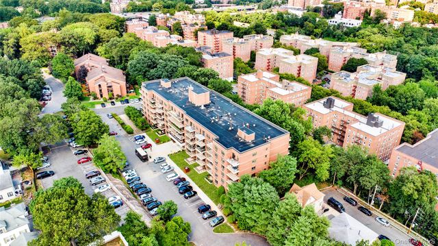 1376 Midland Avenue 813, Bronxville, NY 10708