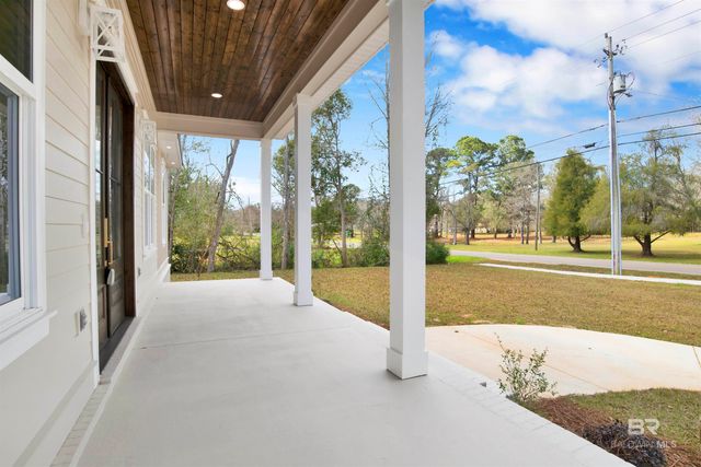 1330 Randall Avenue, Daphne, AL 36526