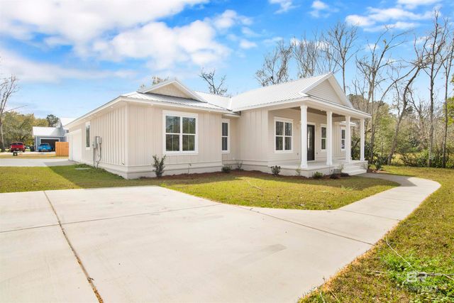 1330 Randall Avenue, Daphne, AL 36526