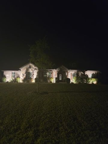 7417 Green Mesa Road, Ponder, TX 76259