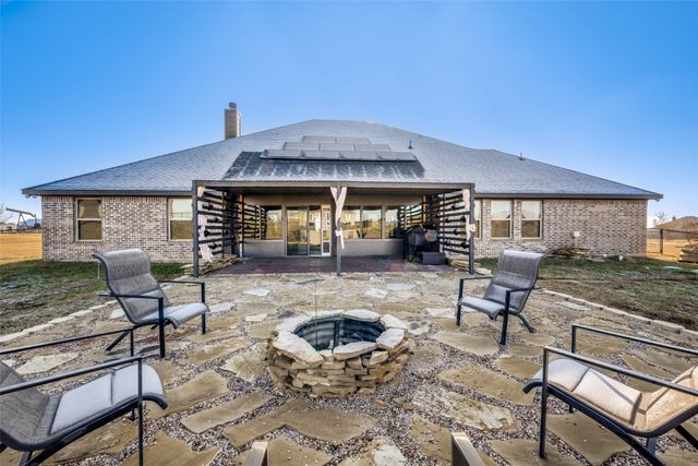 7417 Green Mesa Road, Ponder, TX 76259