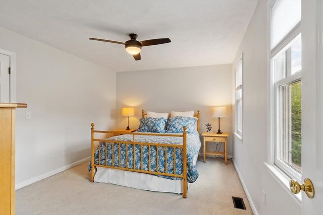 20 Pine Pasture Run, Boxborough, MA 01719
