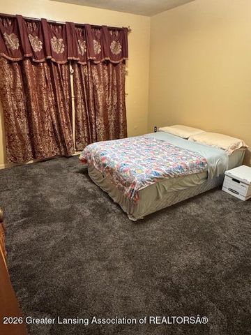 133 Kenberry Drive, East Lansing, MI 48823