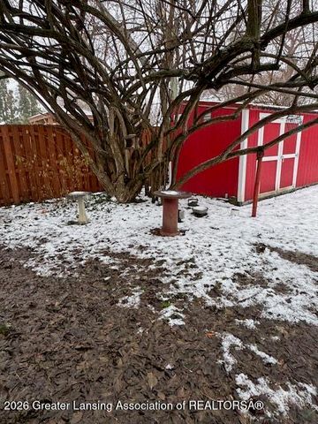 133 Kenberry Drive, East Lansing, MI 48823