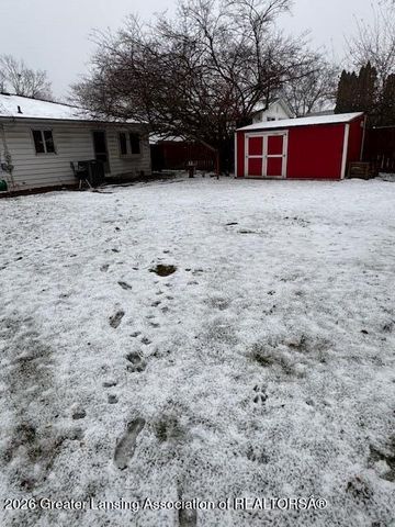 133 Kenberry Drive, East Lansing, MI 48823