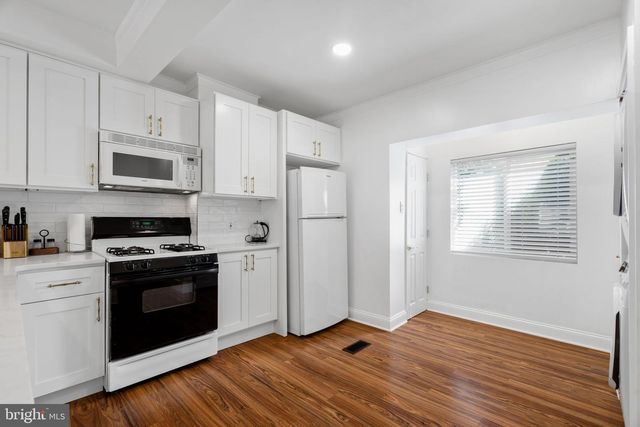 2320 MANNING ST, Philadelphia, PA 19103