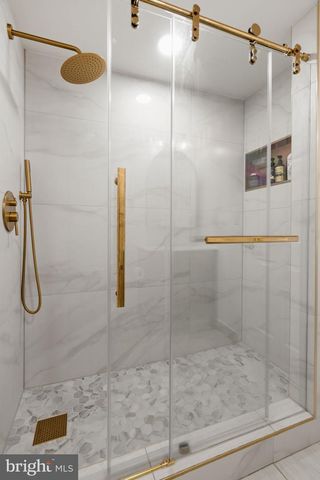 2320 MANNING ST, Philadelphia, PA 19103