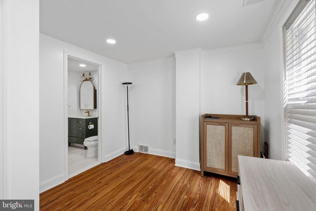 2320 MANNING ST, Philadelphia, PA 19103