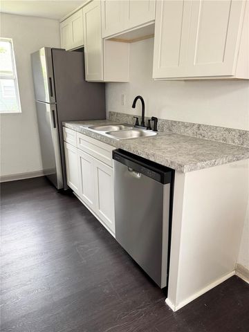 622 BOOKER AVENUE A B, Lake Wales, FL 33853